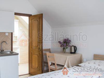 Matild Apartmanház (South Transdanubian > Somogy megye > Siófok)