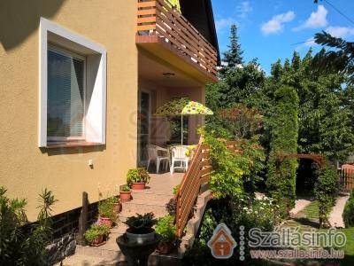 Napsugár Családi Apartman (West Transdanubian > Zala megye > Vonyarcvashegy)
