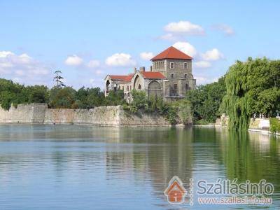 Orchidea Apartman (Zentral Transdanubien > Komárom-Esztergom megye > Tata)