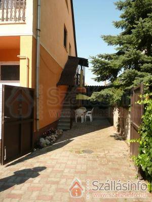 Orchidea Apartman (Central Transdanubian > Komárom-Esztergom megye > Tata)