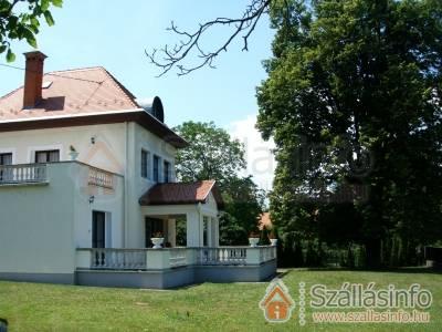 Aquilo Hotel Panoráma (Zentral Transdanubien > Veszprém megye > Tihany)