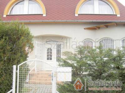 P.M. Apartmanok (South Transdanubian > Somogy megye > Balatonlelle)