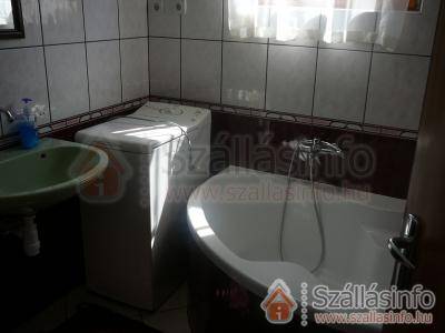 Porkoláb Apartmanház (West Transdanubian > Zala megye > Gyenesdiás)
