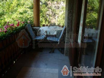 Porkoláb Apartmanház (West Transdanubien > Zala megye > Gyenesdiás)