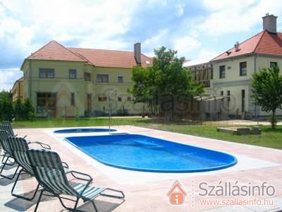 Rábensteiner Apartman Panzió (West Transdanubian > Győr-Moson-Sopron megye > Fertőd)