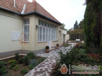 Rózsakert Apartman (Süd Transdanubien > Tolna megye > Paks)