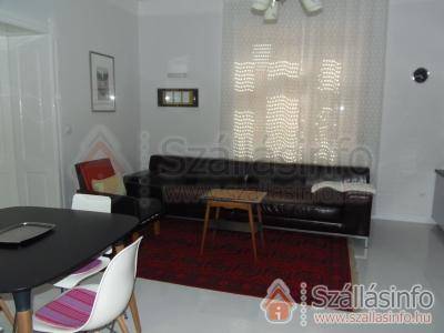 Rózsakert Apartman (South Transdanubian > Tolna megye > Paks)