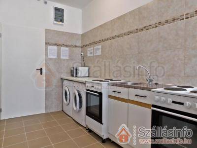 Smart Apartman (West Transdanubian > Győr-Moson-Sopron megye > Győr)