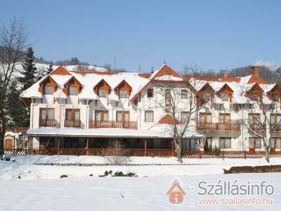 Sólyomvár-lak (North Hungary > Borsod-Abaúj-Zemplén megye > Komlóska)