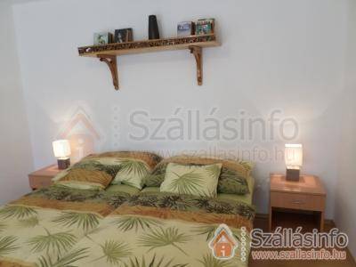 Szabadidő Vendégház (Zentral Transdanubien > Veszprém megye > Révfülöp)
