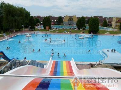 Thermál Hotel és Camping (Central Transdanubian > Komárom-Esztergom megye > Komárom)