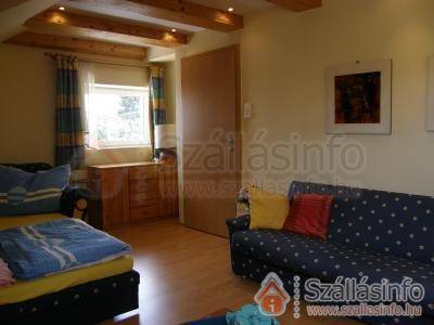 Tomi Apartman (South Transdanubian > Baranya megye > Pécs)