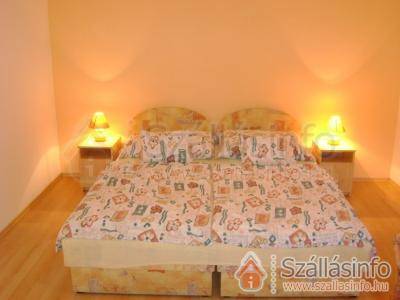 Tünde Apartman (West Transdanubian > Vas megye > Bük)