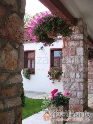 Várkert Panzió (North Hungary > Borsod-Abaúj-Zemplén megye > Miskolc)