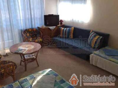 Viola Apartman (North Hungary > Heves megye > Bélapátfalva)
