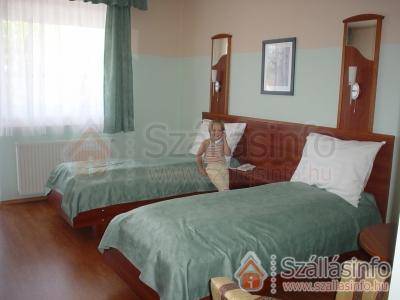 Wolf Hotel és Panzió (Nyugat-Dunántúl > Vas megye > Sárvár)